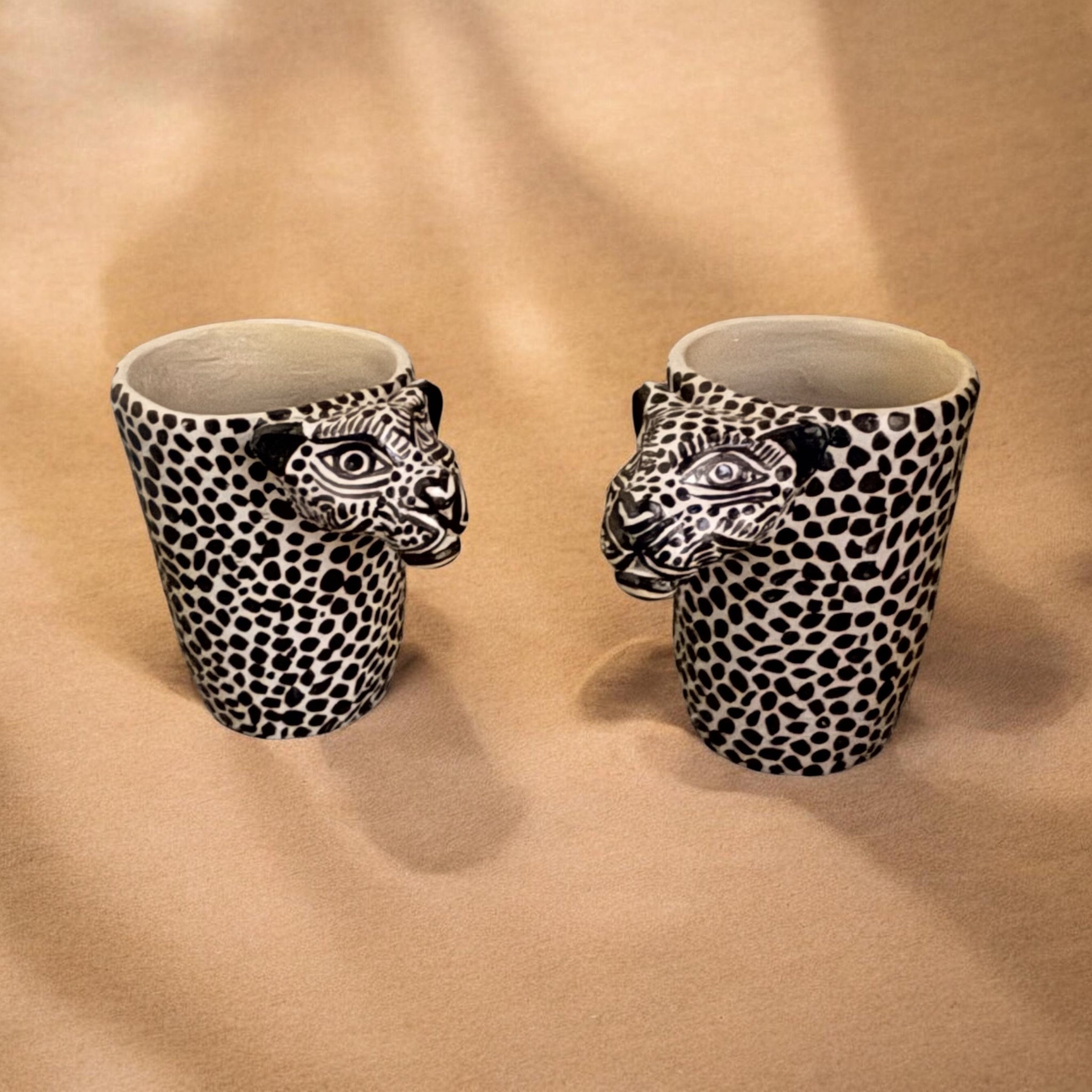 Set de tequileros jaguar en barro | Pintado a mano (2 piezas)