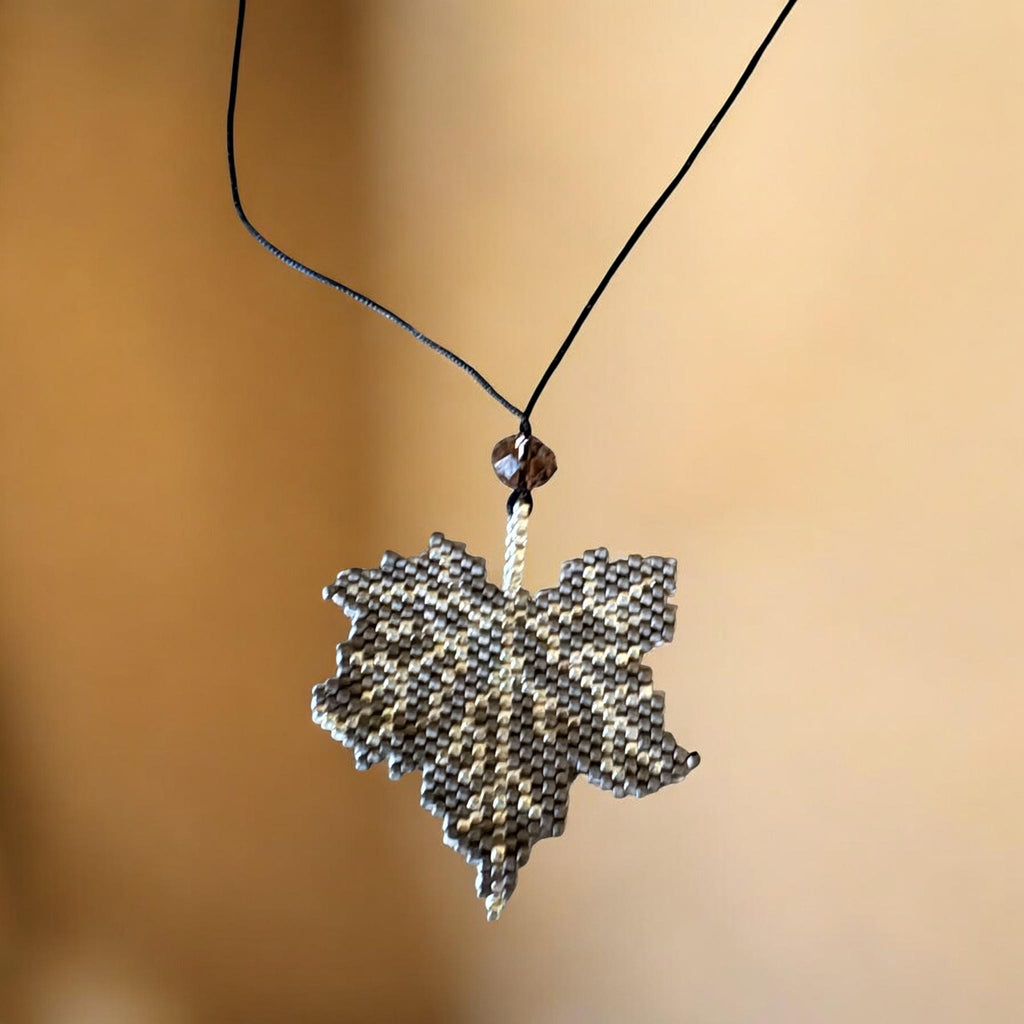 Collar Hoja Wixárika