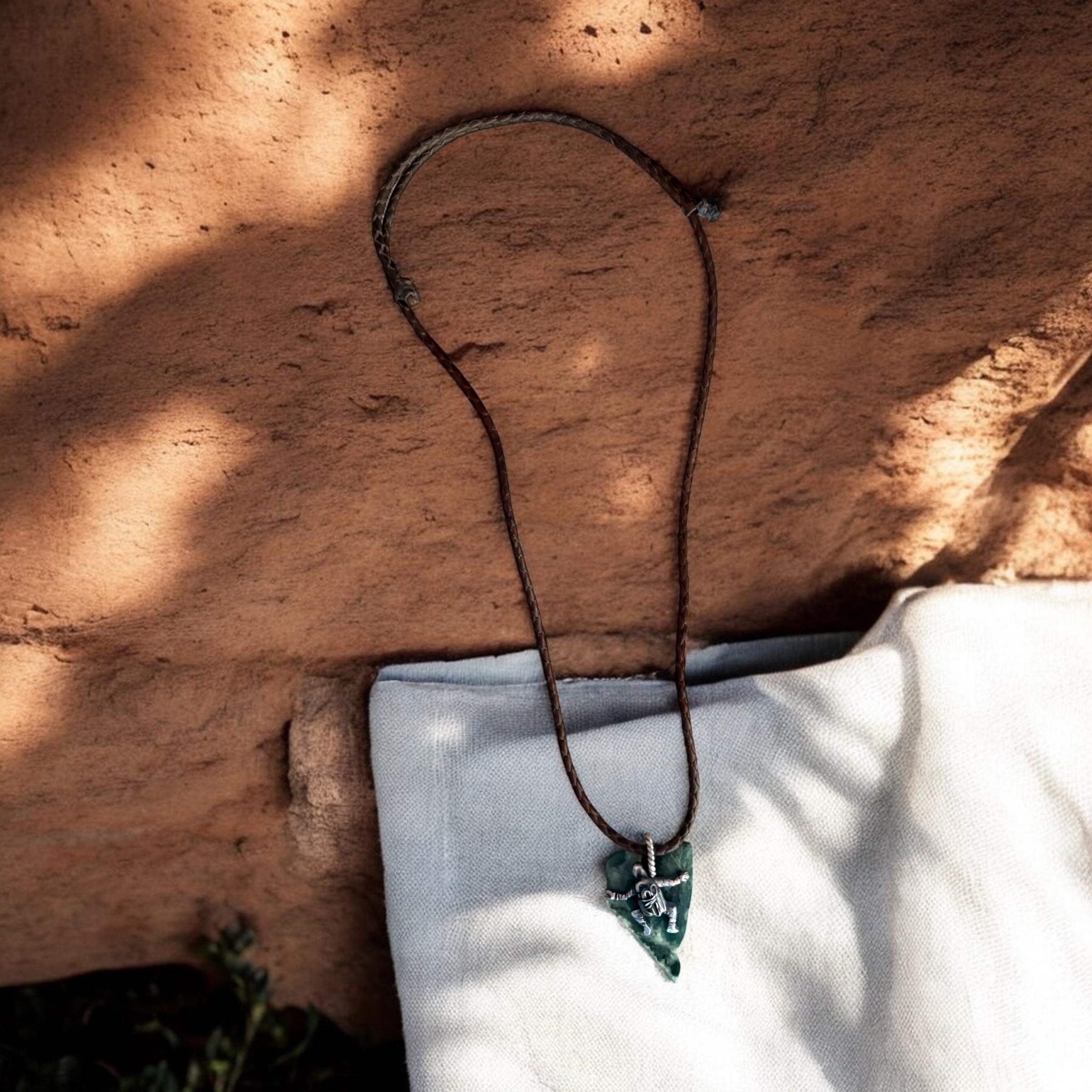 Huella Vertical · Jade